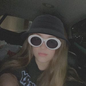 Meet your Posher, Madison